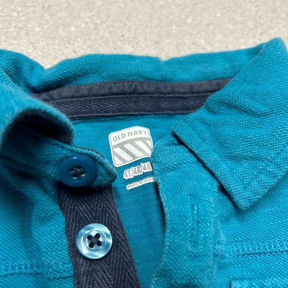 Old navy 4T long sleeve top - Picture 5 of 5